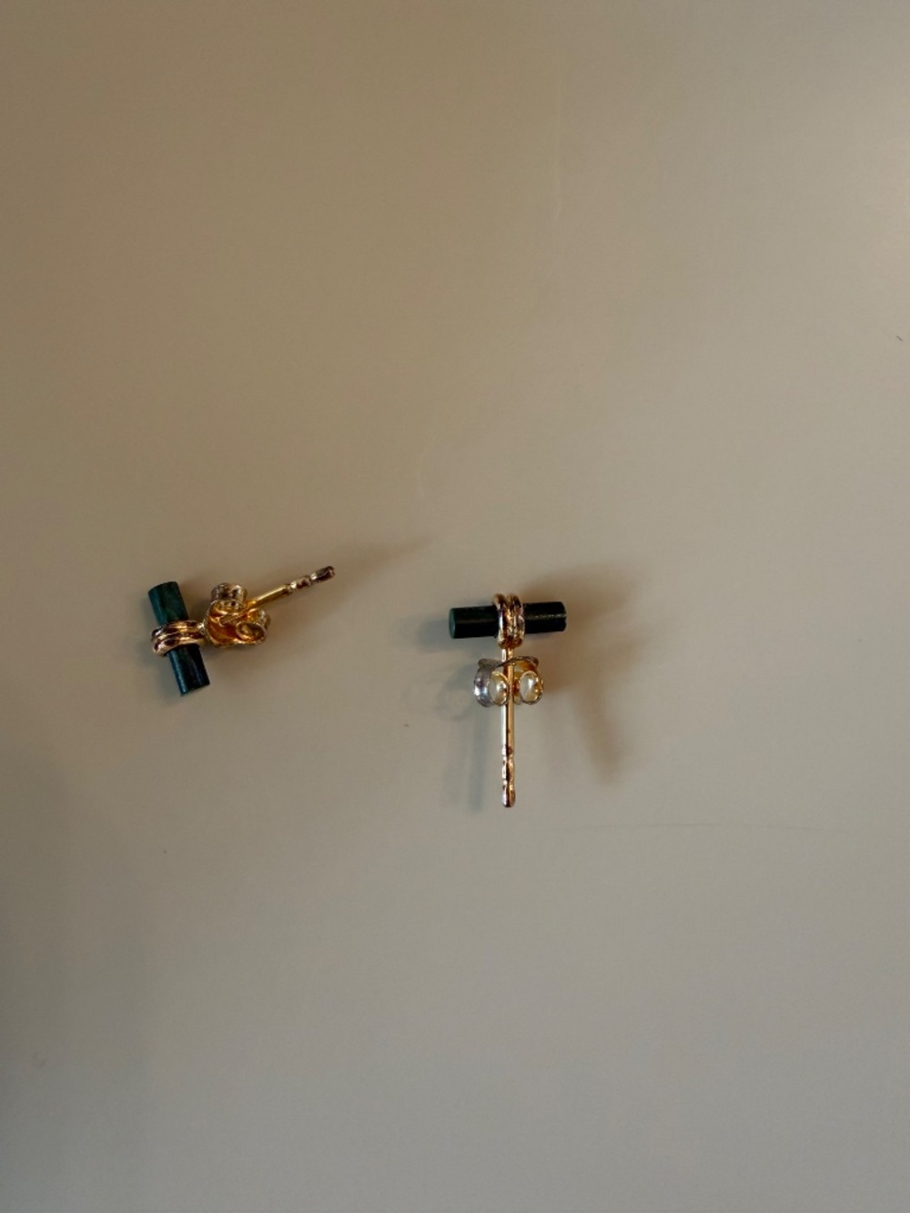 MISSOMA GREEN STONE STUD EARRINGS - Picture 3 of 3